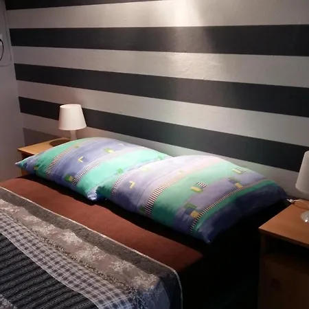 فندق مبيت وإفطار I Restauracja U Zdzicha