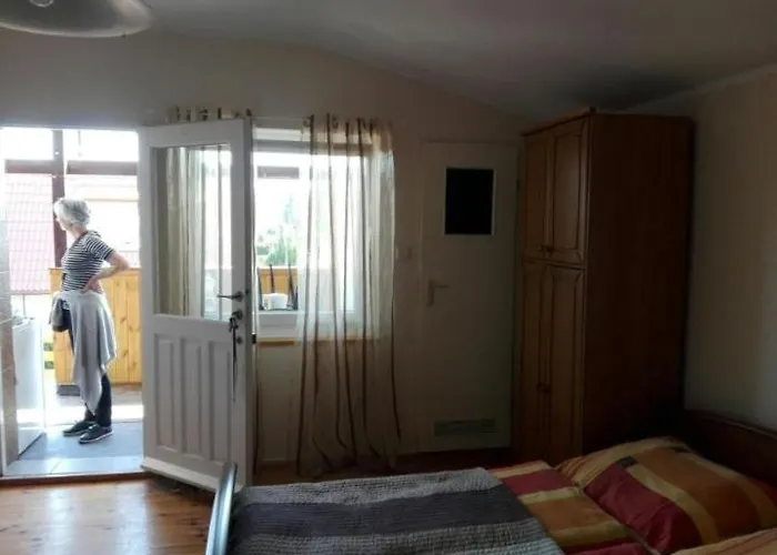 I Restauracja U Zdzicha Nocleg ze śniadaniem Rowy (Pomerania)