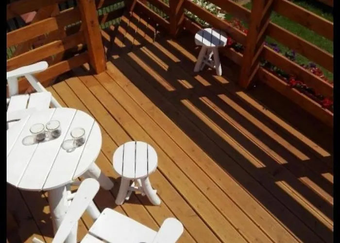 Nocleg ze śniadaniem I Restauracja U Zdzicha 4*