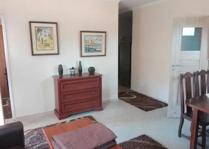 I Restauracja U Zdzicha Rowy (Pomerania)