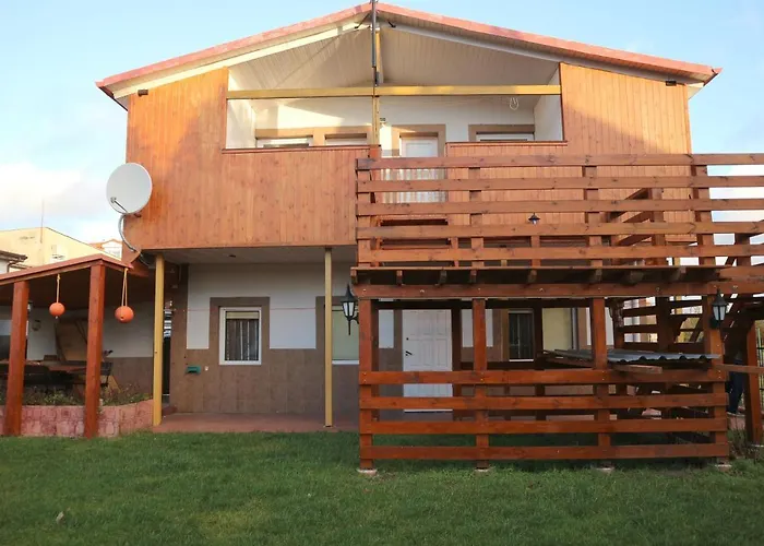 Nocleg ze śniadaniem I Restauracja U Zdzicha Rowy (Pomerania)